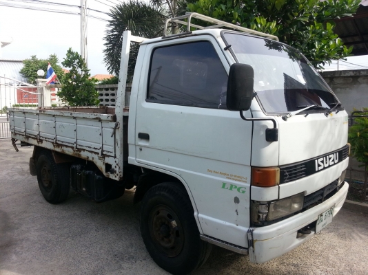 ขาย ISUZU NKR55E 4JB1 4 ล้อ ไม่ติดเวลา ขาย ISUZU NKR55E 4JB1 4 ล้อ ไม่ติดเวลา