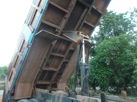 ขายด่วนรถสิบล้อหลงMAวางเครือง6D172เพลาดรั้มเครือง225