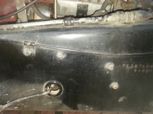 HINO  F18 เครื่อง HO7C   กระบะอลูมิเนียม ยางเต็ม คัซซีสวย