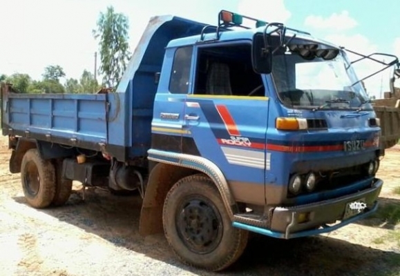 ISUZU JCM 165 HP 6BD1 หกลัอดั๊มพ์ กระบะดั๊มพ์เหล็ก 6 ตันความยาว 3.80 เมตรสภาพสวย ช่วงล่างใหญ่ยาง 9.00 ขอบ 20 เครื่องแห้งแรงดีไม่มีเยิ้ม หัวเก๋งบางสวยเดิมๆภายในเก๋งคอนโซลครบพร้อม พวงมาลัยเพาเวอร์ ช่วงล่างคัชซีสวยไม่มีดาม เอกสารทะเบียนครบพร้อมโอน ราคาต่อรอง