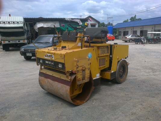 ขายรถบด BOMAG 4ตัน 2เพลา สั่นสะเทือน เอกสารอินวอย