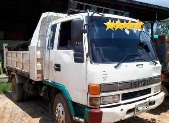 ISUZU ROCKY 195 HP 6HE1 หกล้อดั๊มพ์ กระบะดั๊มพ์เหล็ก 6 ตันยิงหน้าความยาว 3.60 เมตรสภาพดี เครื่องแน่นแรงดี ภายในห้องเก๋งคอนโซลสวย แอร์เย็น พวงมาลัยเพาเวอร์ ระบบเบรคทริ๊ปฟี้ ช่วงล่างคัชซีสวยไม่มีดาม ยาง 8.25 ขอบ 16 สภาพดี 70\% พร้อมบรรทุกพร้อมใช้งาน เอกสารทะ