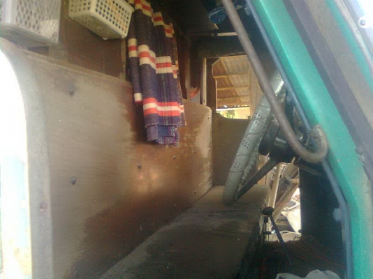 ขาย10ล้อหน้ายาว175แรง ช่วงล่างสองเพลาใหญ่