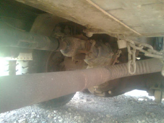 ขาย10ล้อหน้ายาว175แรง ช่วงล่างสองเพลาใหญ่