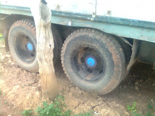 ขาย10ล้อหน้ายาว175แรง ช่วงล่างสองเพลาใหญ่