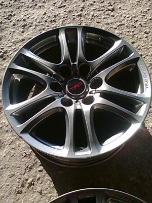 ขายล้อTRD 18 ล้อแท้19500 0806260417 เล็กครับ ขายล้อTRD 18 ล้อแท้19500 0806260417 เล็กครับ