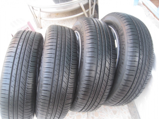 ขายล้อแม็ก Honda city ถอดจากรถป้ายแดง 15"x5.5" et45 4รู100 + ยางปี 13 (081-3747940)