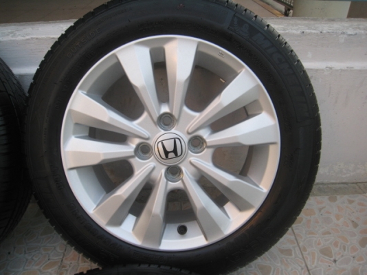 ขายล้อแม็ก Honda city ถอดจากรถป้ายแดง 15"x5.5" et45 4รู100 + ยางปี 13 (081-3747940)