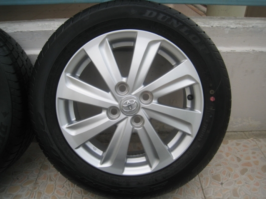 ขายล้อแม็ก Toyota vios ถอดจากรถป้ายแดง 15"x5.5" et45 4รู 100+ ยางปี 1813  (081-3747940)