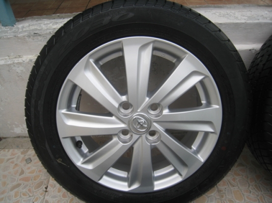 ขายล้อแม็ก Toyota vios ถอดจากรถป้ายแดง 15"x5.5" et45 4รู 100+ ยางปี 1813  (081-3747940)
