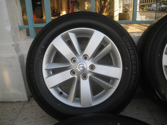 ขายล้อแม็ก Nissan Teana ถอดจากรถป้ายแดง 16"x6.5" et40 5รู114.3 + ยางปี 3812(081-3747940)