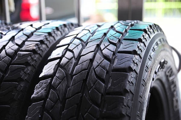 ยาง Yokohama AT-S ขอบ 15"