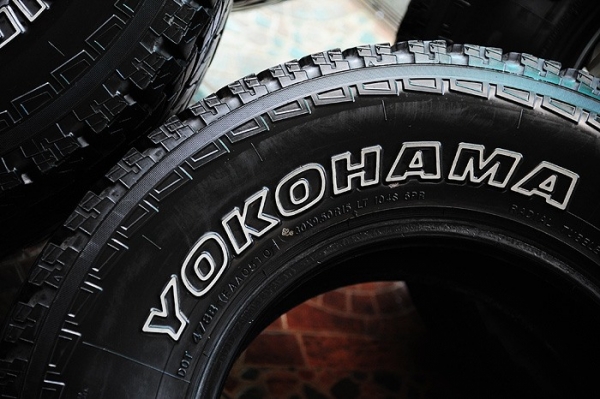 ยาง Yokohama AT-S ขอบ 15"