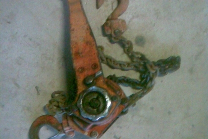 รอกมือโยกของนอก 1.5 ตัน