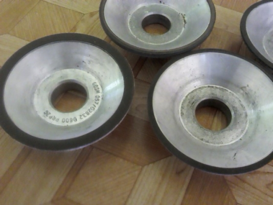 เริ่ม 60 บาท หินเจียร์ แบบต่างๆ หินขาว หินเขียว แท่งเจียร์แต่ง  ใหม่มือสอง