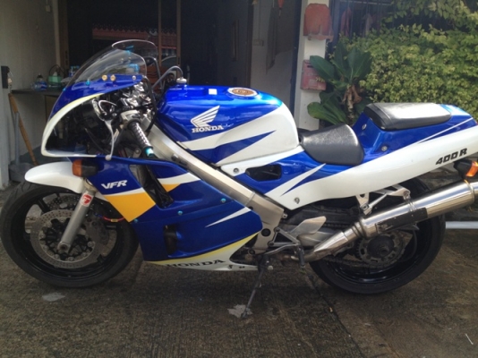 ต้องการขาย VFR400 NC30 ปี92 เดิมๆทะเบี้ยนแท้ครับพร้อมโอน ต้องการขาย VFR400 NC30 ปี92 เดิมๆทะเบี้ยนแท้ครับพร้อมโอน