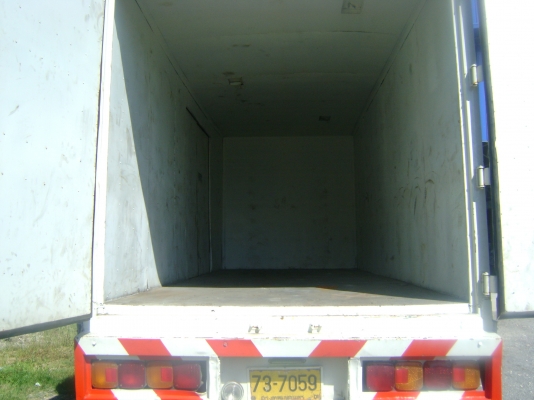 ขายตู้ 10 ล้อ ใส่สิงไฮเทค สภำพสวยจริง ๆ เอาไปใส่ได้เลย มีผ้าใบคุมด้วย