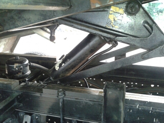 ขาย6ล้อดั๊มNKR