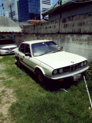 ขายซากรถ BMW316i หรือ แยกเป็นอะไหร่ก็ได้