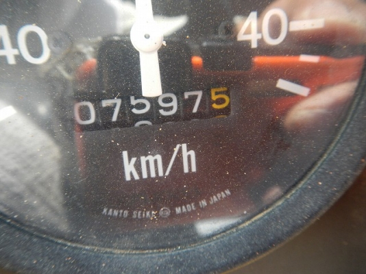 รถตักล้อยาง WA150-1-30426  สภาพสวย  ชั่วโมงน้อย  รถนำเข้าจากญี่ปุ่น เพิ่งเดินทางมาถึงไทยแล้วเมื่อเร็ว ๆ นี้  โทร.081-373-0559