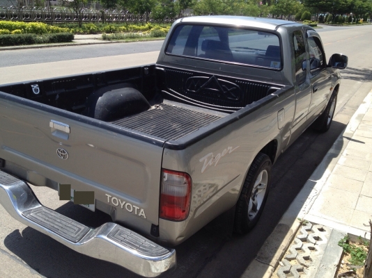 ขาย กระบะ ปี  01 โตโยต้า ไทเกอร์ ราคา 235,000