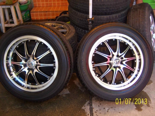 ขายแม็กขอบ 17 ลึกๆ  4รู100 และ 4รู114 พร้อมยาง 1 คู่