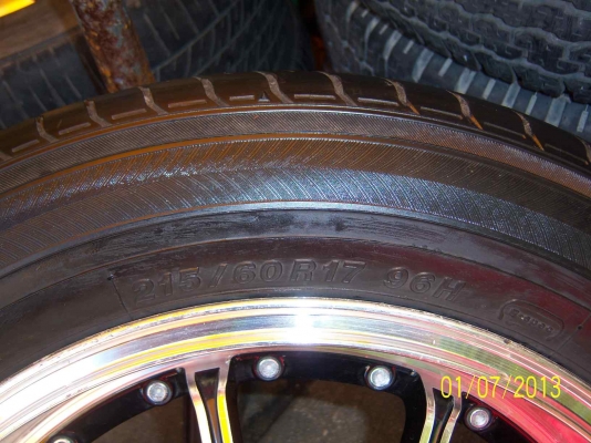 ขายแม็กขอบ 17 ลึกๆ  4รู100 และ 4รู114 พร้อมยาง 1 คู่