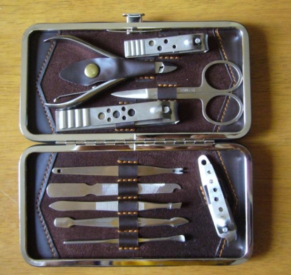 กรรไกร.ตัดเล็บ ทั้งชุดทำจาก Stainless  ขาย 499 บาท