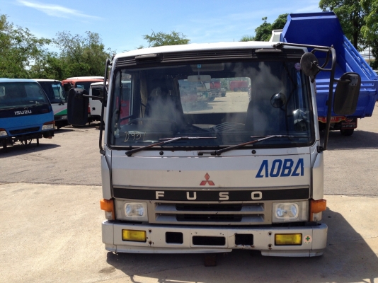 หัวเก๋ง MITSUBISHI FUSO  D951