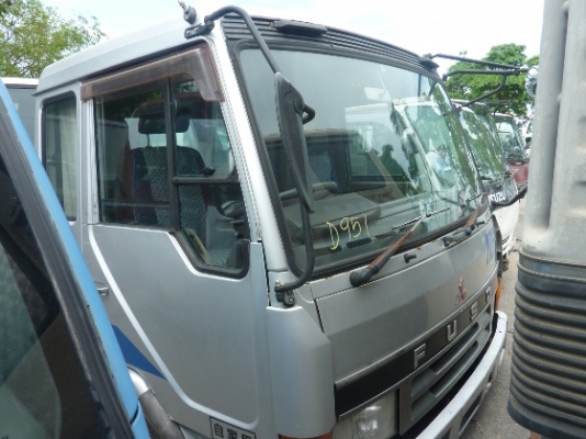 หัวเก๋ง MITSUBISHI FUSO  D951