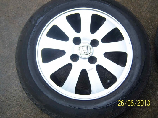 ขายแม็กขอบ 14  4รู100  พร้อมยาง