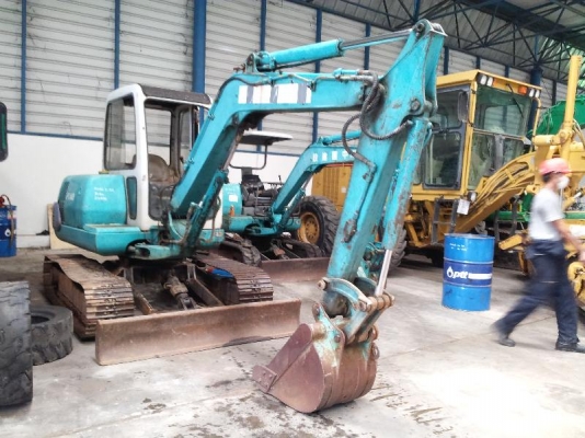 PC40-7 # 22490 : รถขุด Komatsu สต๊อกญี่ปุ่น รอนำเข้าค่ะ by กุ้ง:TOS:081-3062283