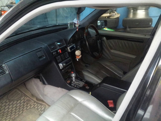 ขาย benz C-class W202 sunroof 1J turbo auto แก๊ส LPG AG ขาย benz C-class W202 sunroof 1J turbo auto แก๊ส LPG AG