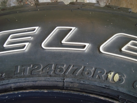 ขายล้ออะไหล่ กะทะ16ญี่ปุ่นพร้อมยาง 245/75/16 ขายล้ออะไหล่ กะทะ16ญี่ปุ่นพร้อมยาง 245/75/16