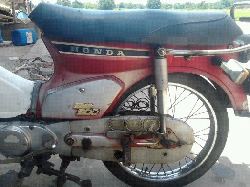 ขาย HONDA C 900 เครื่องดีพร้อมใช้ ทะเบียน พ ร บ เต็ม 2557 เอกสาร พร้อมโอน