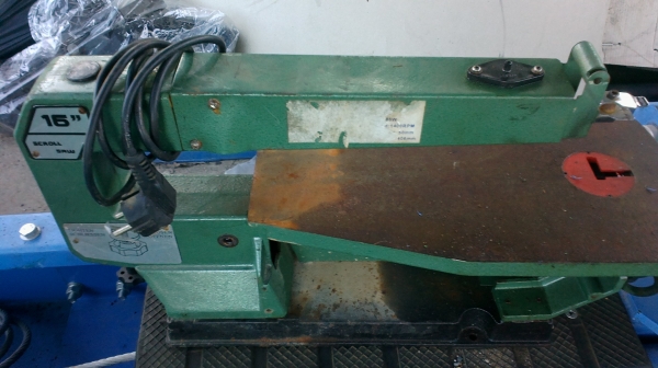 เลื่อยฉลุ 16 นิ้ว มือ2