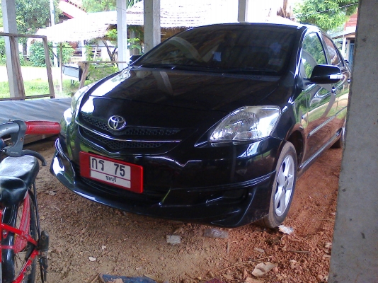 TOYOTA VIOS 1.5E เพาเวอร ไฟฟ้า เอบีเอส เครื่องเสียงเต็ม สเกิรตรอบคัน