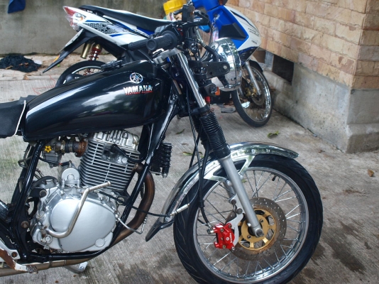 ขาย Yamaha Cafe 200 cc ขาย Yamaha Cafe 200 cc