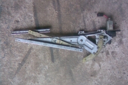 ตัวขับเคลื่อนกระจกไฟฟ้ารถยนต์ตัวขับเคลื่อนกระจกไฟฟ้ารถยนต์ตัวขับเคลื่อนกระจกไฟฟ้ารถยนต์ตัวขับเคลื่อนกระจกไฟฟ้ารถยนต์สภาพพร้อมใช้งานปกติครับ มีทั้งแบบสลิง และแบบเฟืองครับตัวละ 600 บาทครับ ใส่รถยนต์ได้ทุกชนิดครับราคานี้คุ้มครับ ตัวขับเคลื่อนกระจกไฟฟ้ารถยนต์ตัวขับเคลื่อนกระจกไฟฟ้ารถยนต์ตัวขับเคลื่อนกระจกไฟฟ้ารถยนต์ตัวขับเคลื่อนกระจกไฟฟ้ารถยนต์สภาพพร้อมใช้งานปกติครับ มีทั้งแบบสลิง และแบบเฟืองครับตัวละ 600 บาทครับ ใส่รถยนต์ได้ทุกชนิดครับราคานี้คุ้มครับ