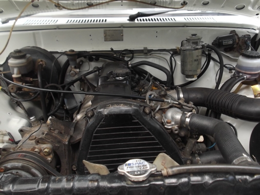 ขาย TOYOTA โฟร์วีล คานแข็ง ช่วงล่าง LN 106 สภาพสวยมาก พร้อมใช้งาน ขาย TOYOTA โฟร์วีล คานแข็ง ช่วงล่าง LN 106 สภาพสวยมาก พร้อมใช้งาน