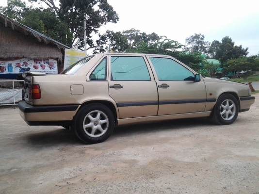 ขายรถยุโรปราคาถูกๆครับ สภาพสวย VOLVO 850 GLT 2.3 ปี 1994  เกียร์ออโต้ ต่อรองได้