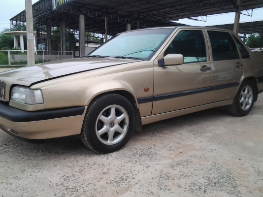 ขายรถยุโรปราคาถูกๆครับ สภาพสวย VOLVO 850 GLT 2.3 ปี 1994  เกียร์ออโต้ ต่อรองได้