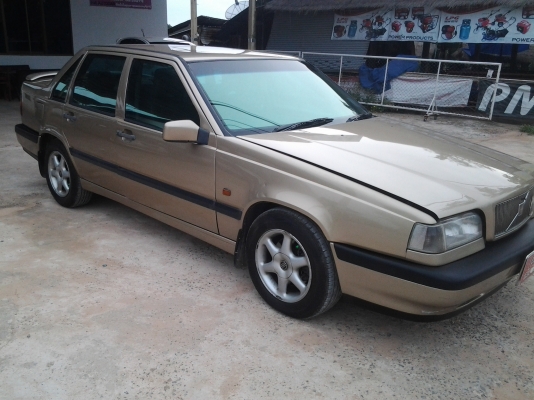 ขายรถยุโรปราคาถูกๆครับ สภาพสวย VOLVO 850 GLT 2.3 ปี 1994  เกียร์ออโต้ ต่อรองได้