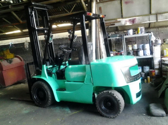 รถยกมิตซูบิชิ 3 ตัน เสาสูง 4 เมตร เครื่องดีเซล เกียร์ออโต้ ราคาลดสุดๆ