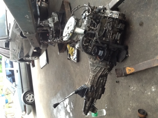 ขายเครื่องยนต์อีซูซุ