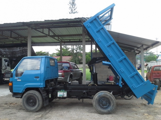 ขาย รถดั้มพ์ 4 ล้อกลาง TOYOTA ไดน่า BU61 ปี 33