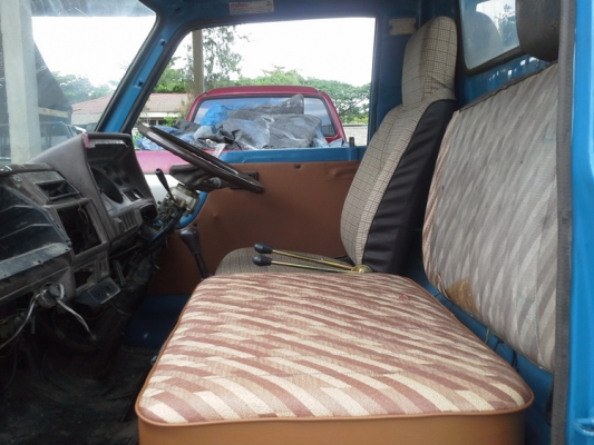 ขาย รถดั้มพ์ 4 ล้อกลาง TOYOTA ไดน่า BU61 ปี 33