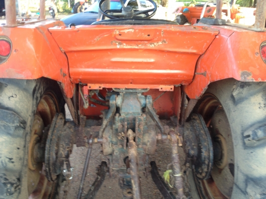 คูโบต้าL2002 พ้อมผาน5 เครื่องดี เกียร์ดีคับ สภาพดีคับ แอ๊ป 088-4267077