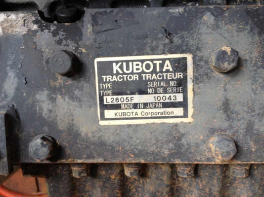 คูโบต้าL2605 เครื่องดี เกียร์ดีคับ สภาพดีคับ แอ๊ป 088-4267077