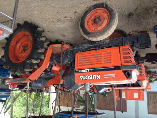 คูโบต้าL2605 เครื่องดี เกียร์ดีคับ สภาพดีคับ แอ๊ป 088-4267077